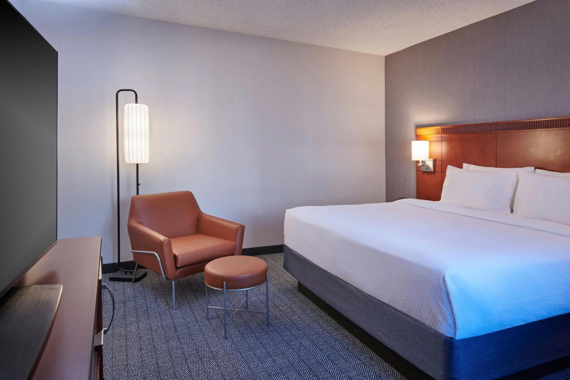 Courtyard Detroit Metro Airport Romulus Hotel Ngoại thất bức ảnh